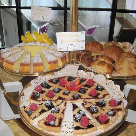 Ξενοδοχείο Matilde Marina di Massa