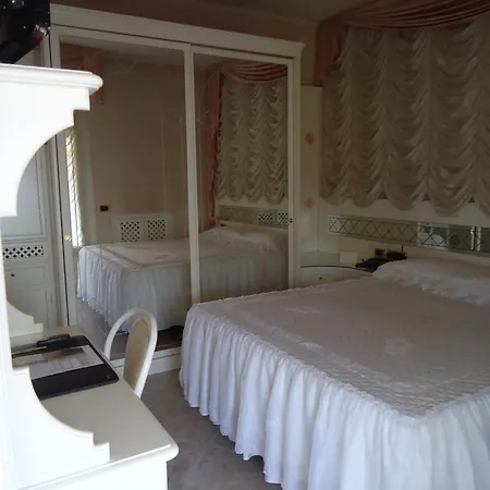 Matilde 3* Marina di Massa